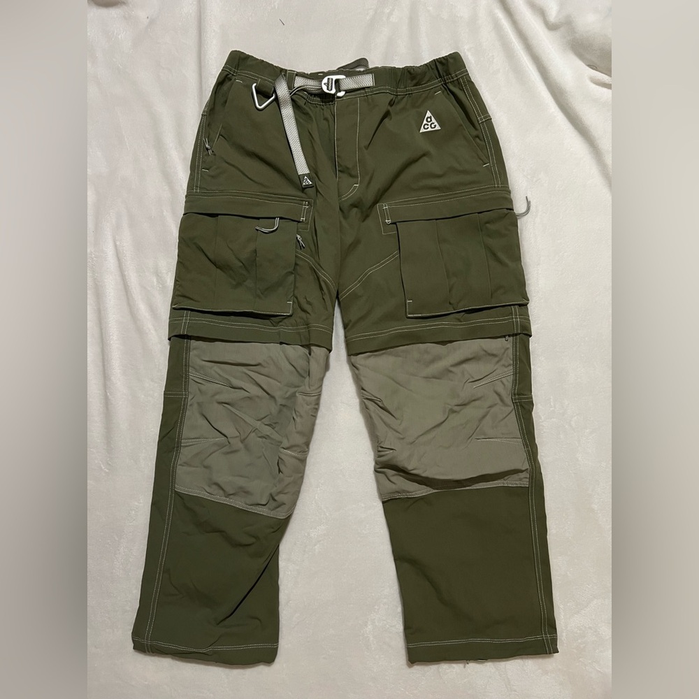 *SOLD* ACG Summit Convertible Pants CV0655-222 Green Men’s Size M